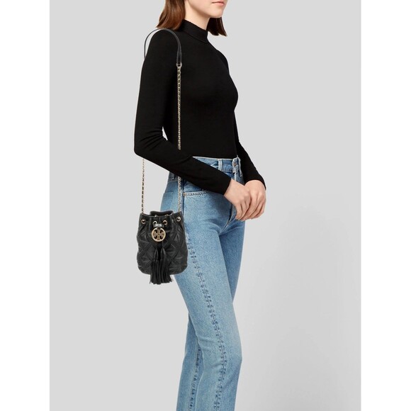 Tory Burch Fleming Mini Soft Quilted Leather Bucket Bag Crossbody Black Gold NWT - Picture 16 of 16